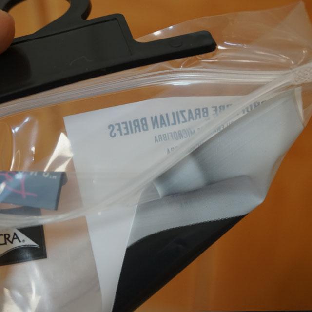 van de de fabrieks goedkope prijs van China biologisch afbreekbare hdpe materiële transparante k verpakkende zakken voor kleding met hanger