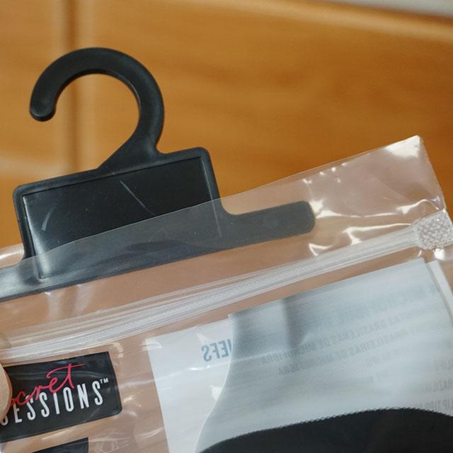 van de de fabrieks goedkope prijs van China biologisch afbreekbare hdpe materiële transparante k verpakkende zakken voor kleding met hanger