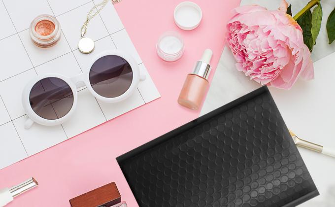 Kerstmis die Mailer verpakt vulde Enveloppen op die zakken, Bel Mailers, de Opgevulde Verpakkende Zakken Eco Frie verschepen van Omslagenveloppen 3