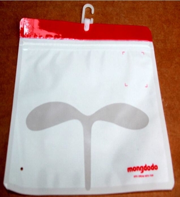 Van de het Handvathanger van de kantoorbehoeften de Vastgestelde Transparante Plastic Boog van het de Ritssluitingsslot Zak van Pvc Kosmetische met K, Zak F van de Hanger de Plastic Haak